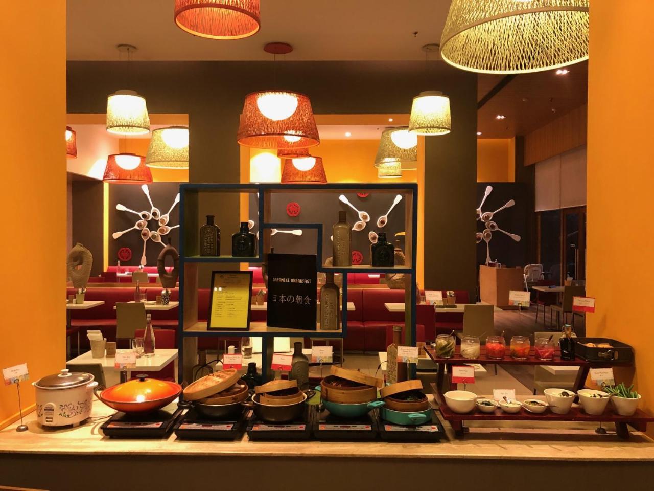 Отель Ibis Gurgaon Golf Course Road - An Accor Brand Экстерьер фото